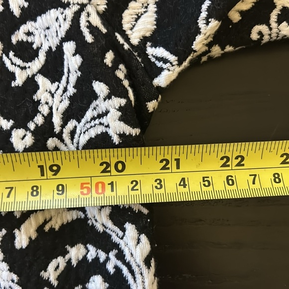 Promod Monochrome Floral Blouse - Picture 7 of 11